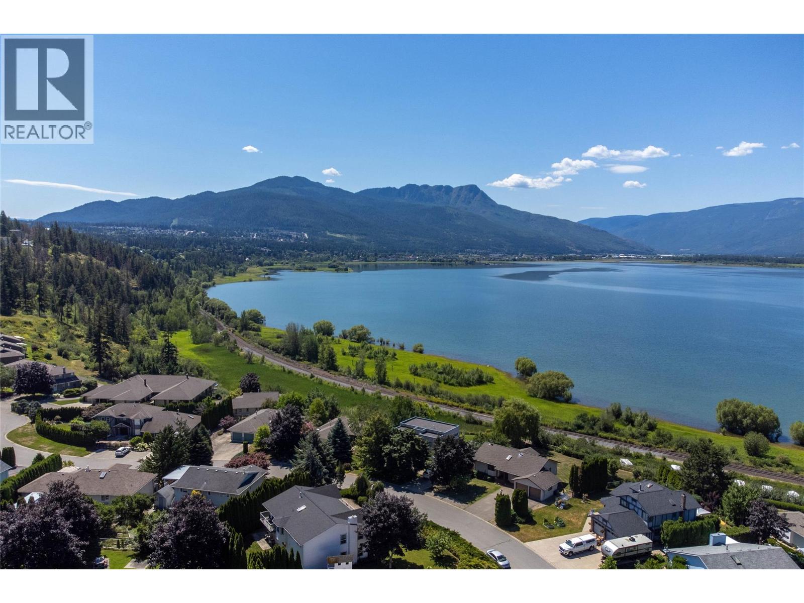 4591 13 Street NE, Salmon Arm