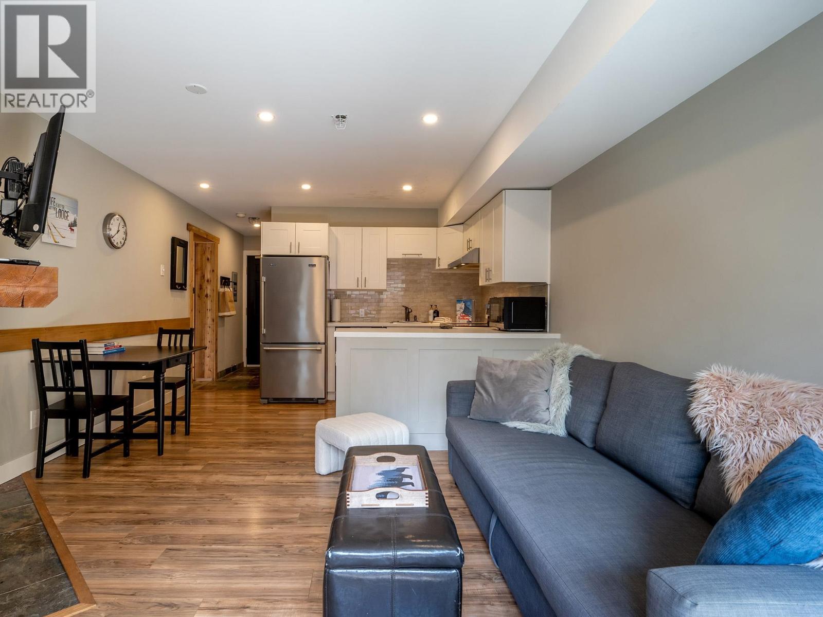 347 4340 LORIMER ROAD, Whistler