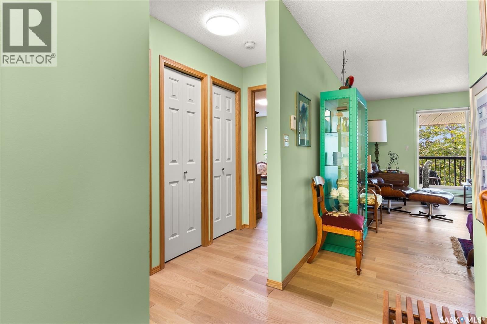 #303 2160 CORNWALL STREET - 14