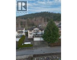 10707 248 Street, Maple Ridge, BC V2W1G6 Photo 7