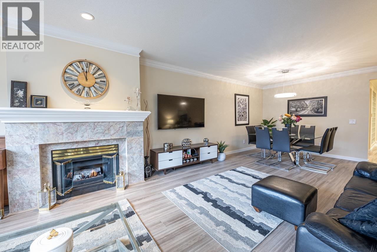 206 3151 WOODBINE Drive - photo 2