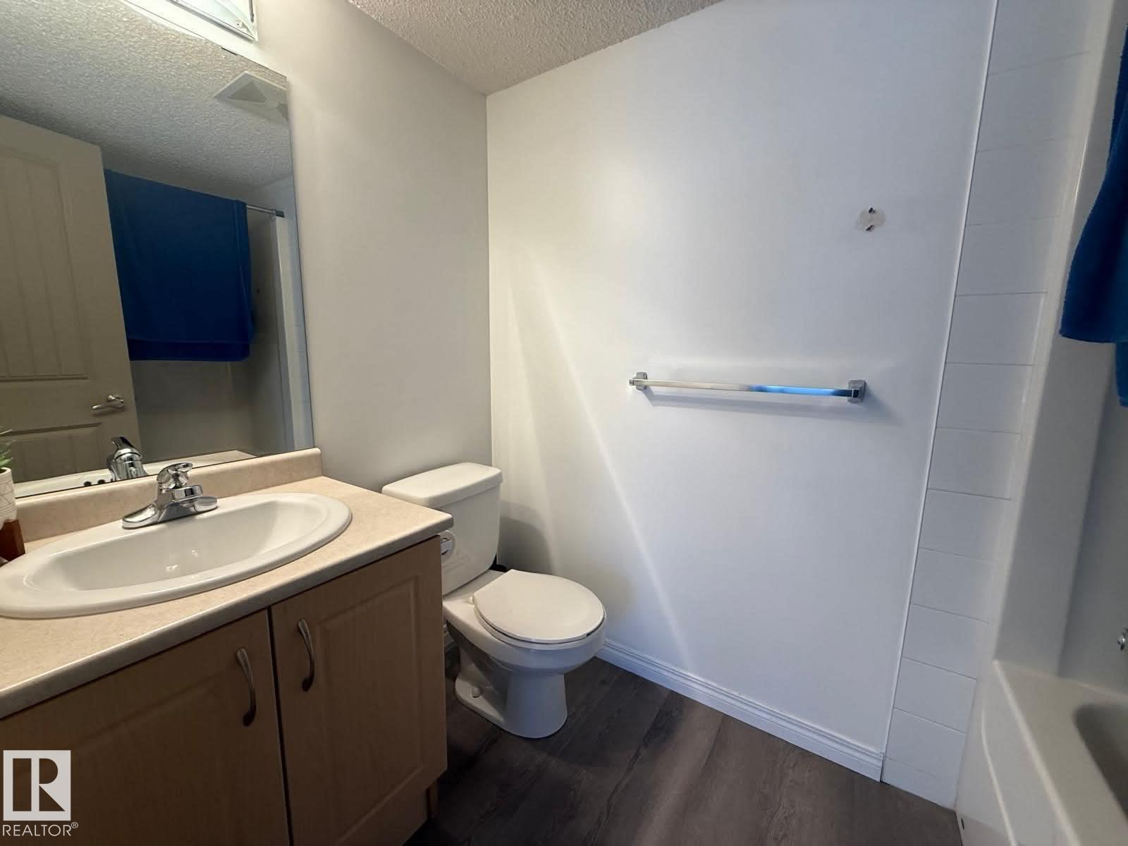 #208 13907 136 ST NW, Edmonton