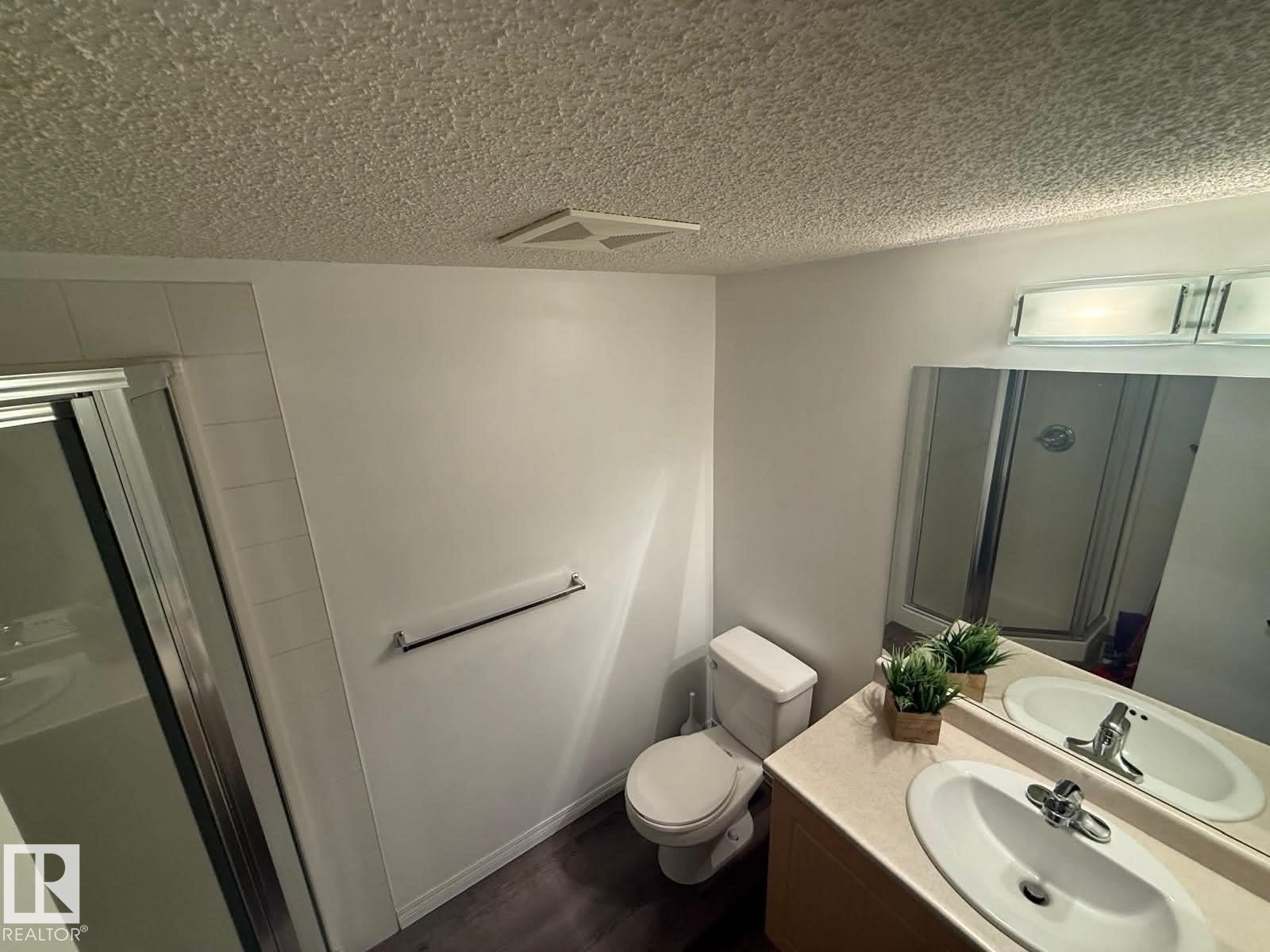 #208 13907 136 ST NW, Edmonton