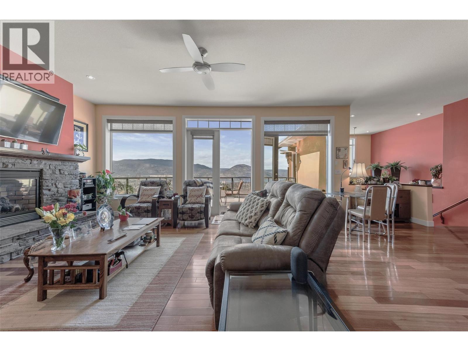 1576 HOLDEN Road, Penticton