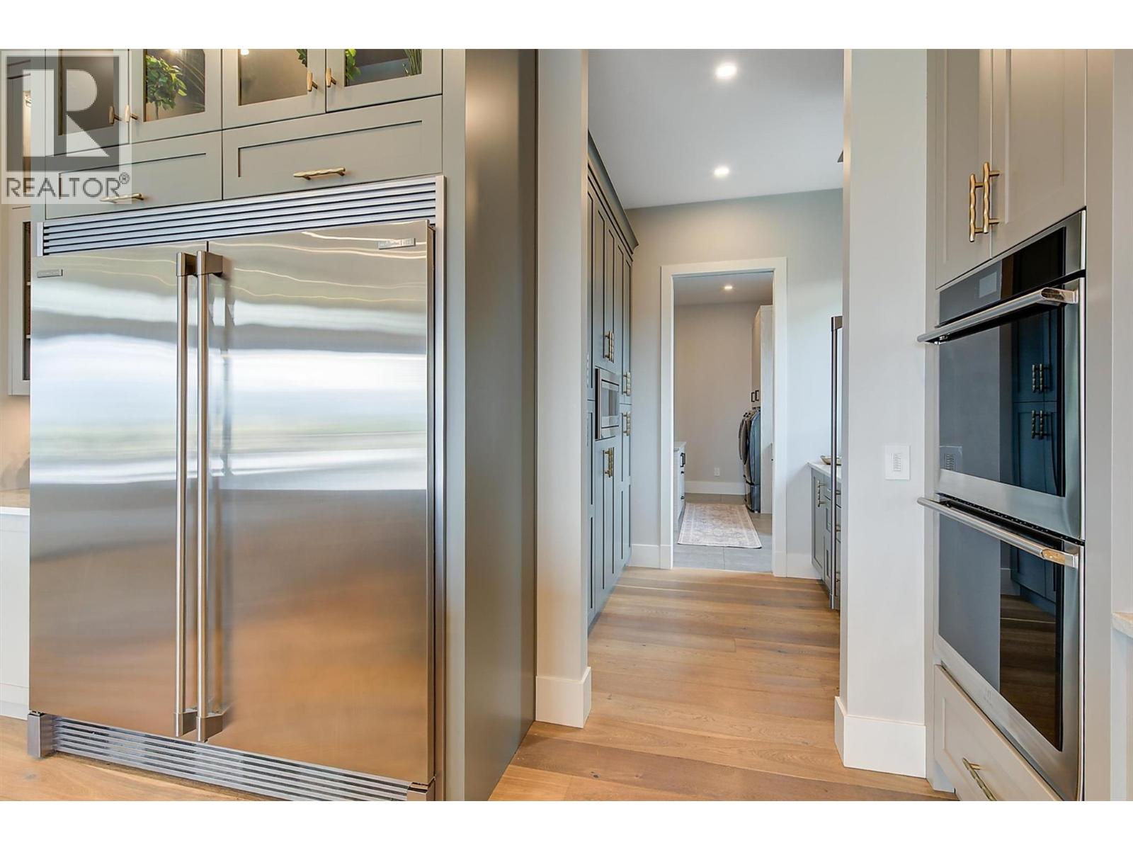 1612 Vincent Place, Kelowna