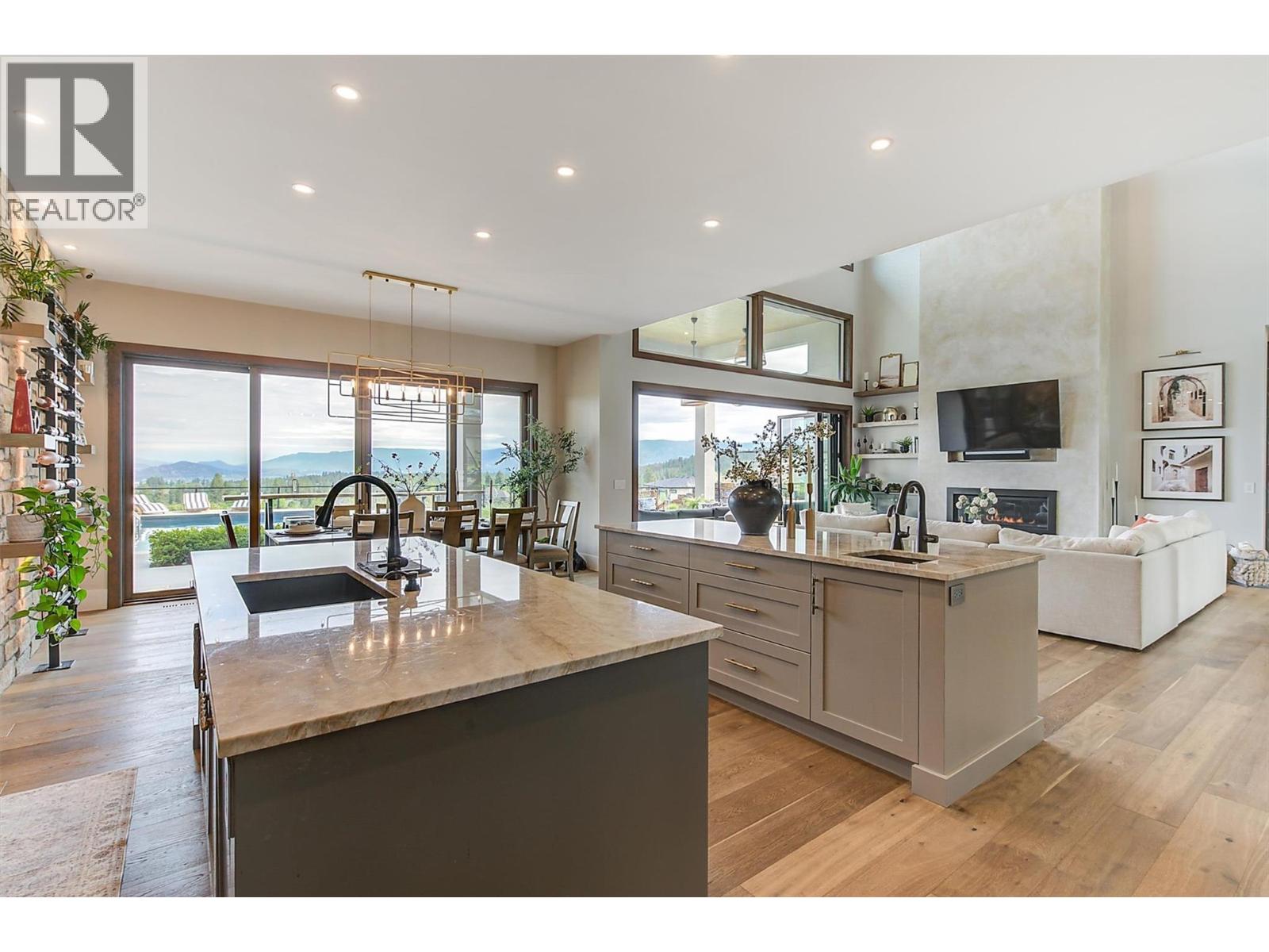 1612 Vincent Place, Kelowna