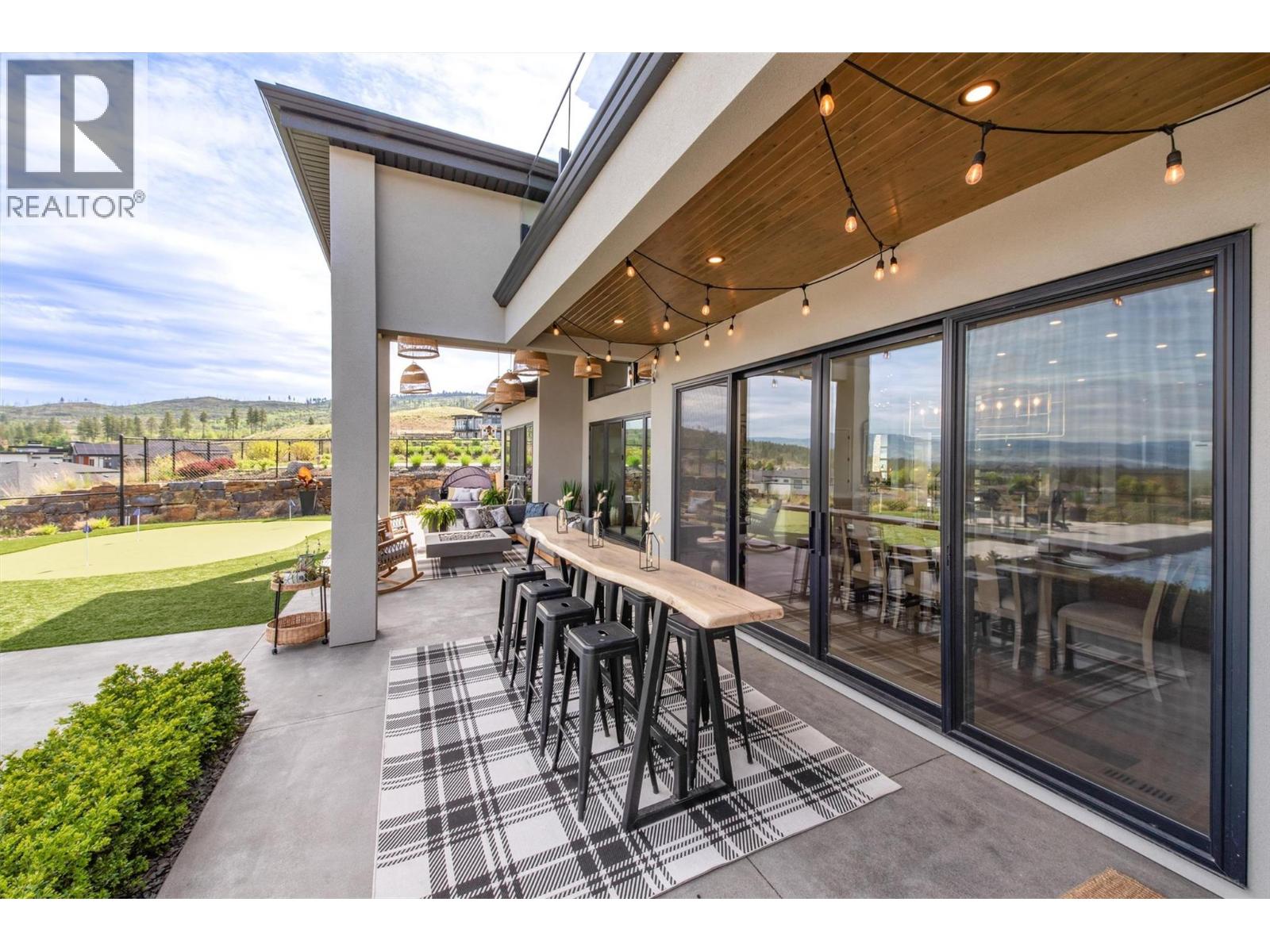 1612 Vincent Place, Kelowna