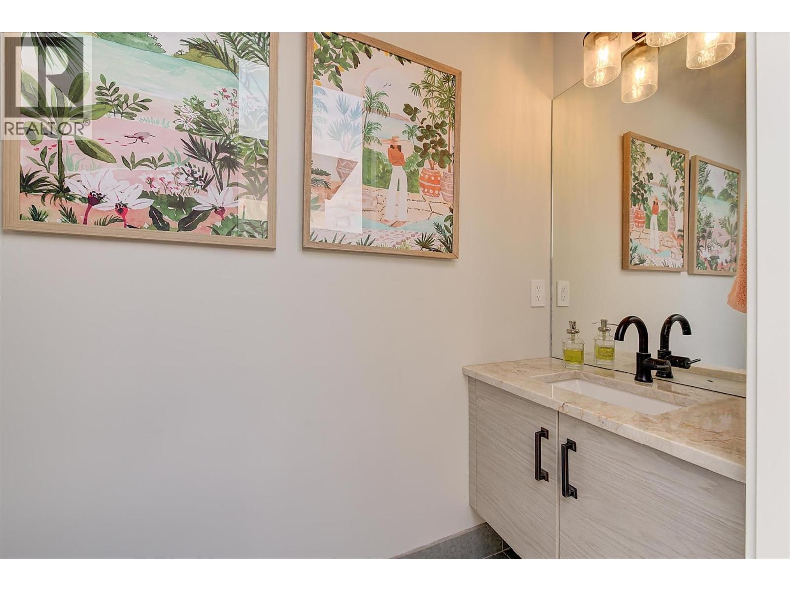 1612 Vincent Place, Kelowna