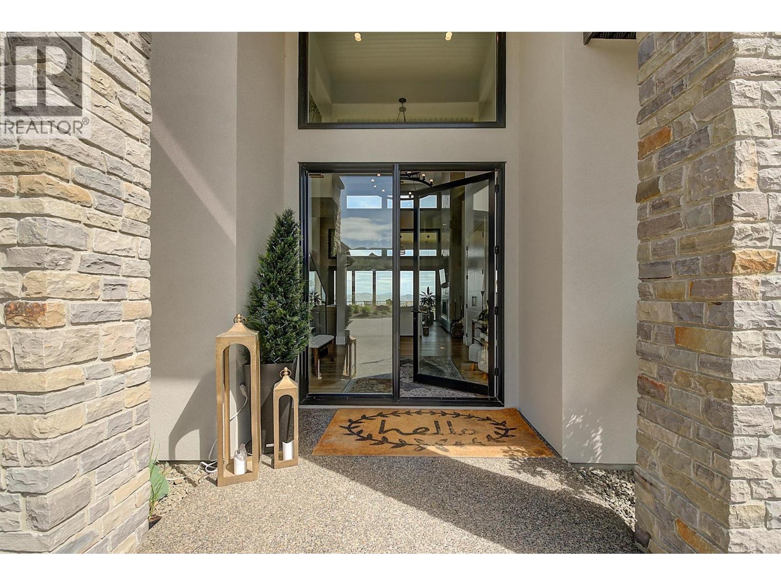 1612 Vincent Place, Kelowna