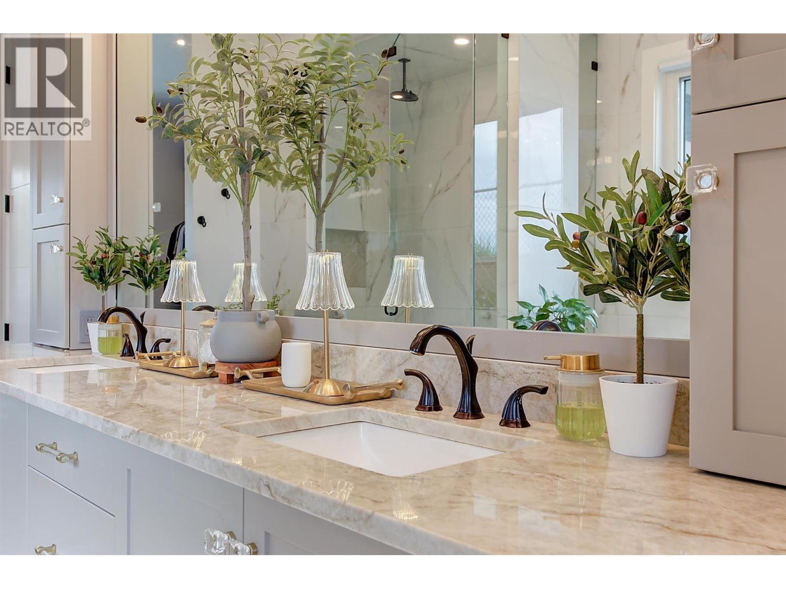 1612 Vincent Place, Kelowna