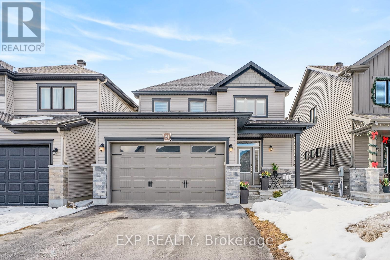 690 PARADE DRIVE - 2