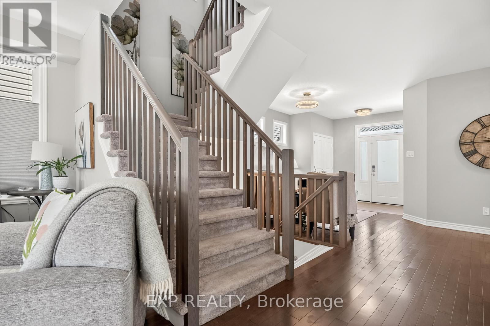 690 PARADE DRIVE - 22