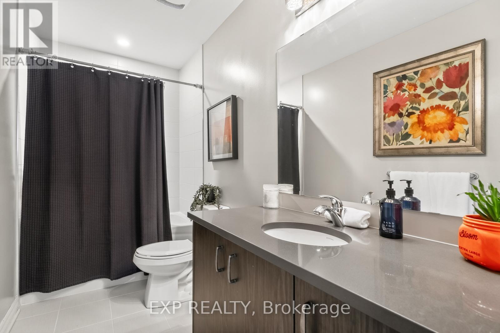 690 PARADE DRIVE - 29