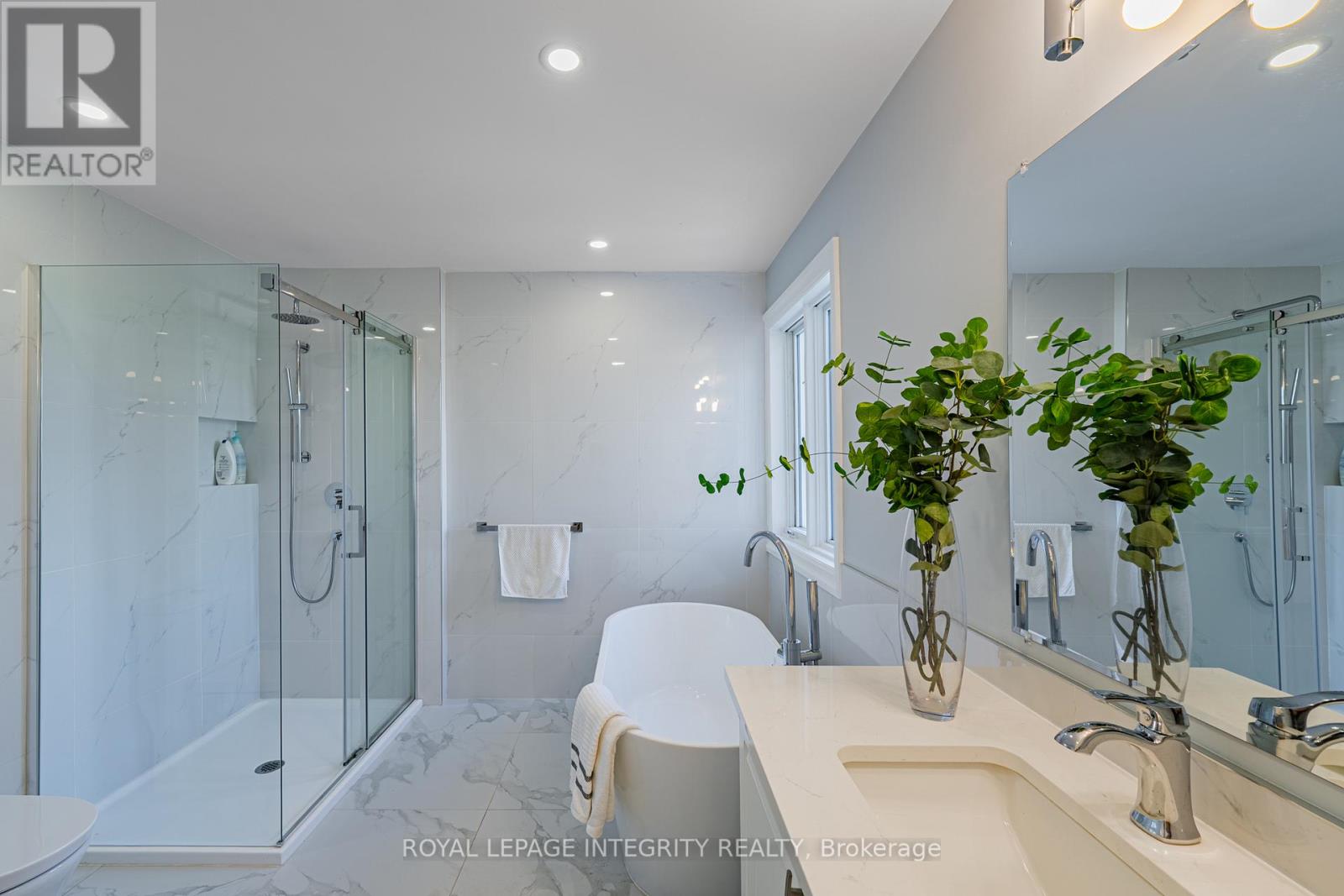 1 NORTHGATE STREET - 25