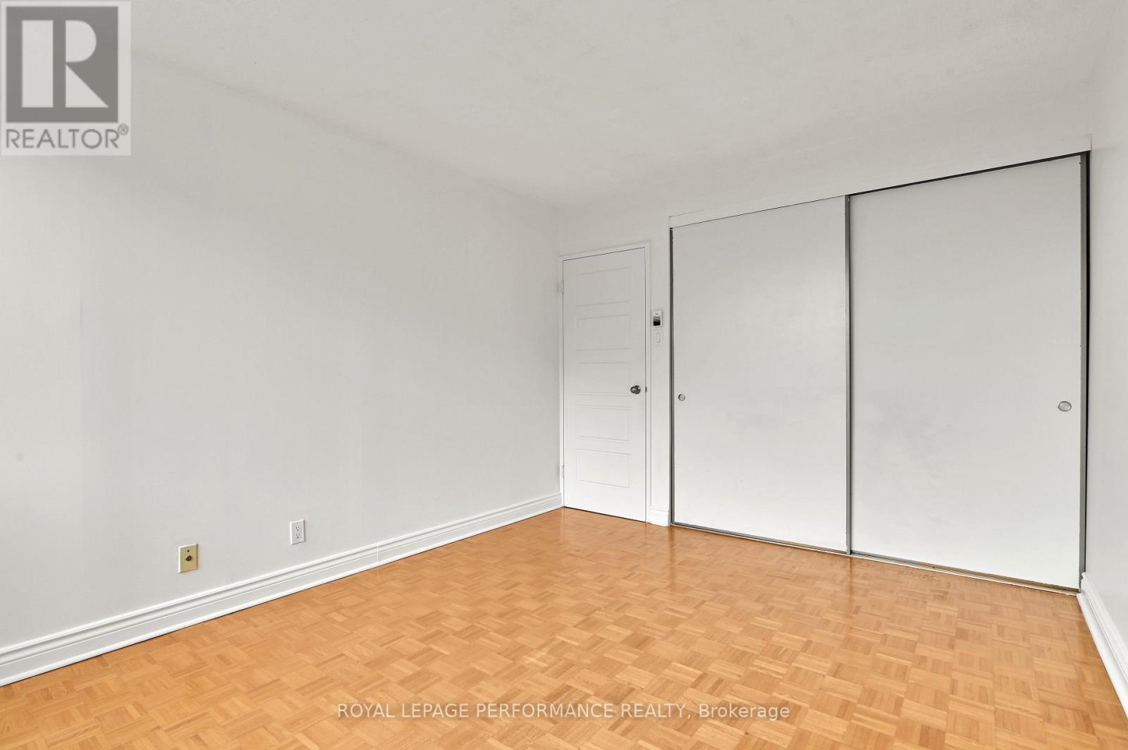 344 - 515 ST LAURENT BOULEVARD — photo 27