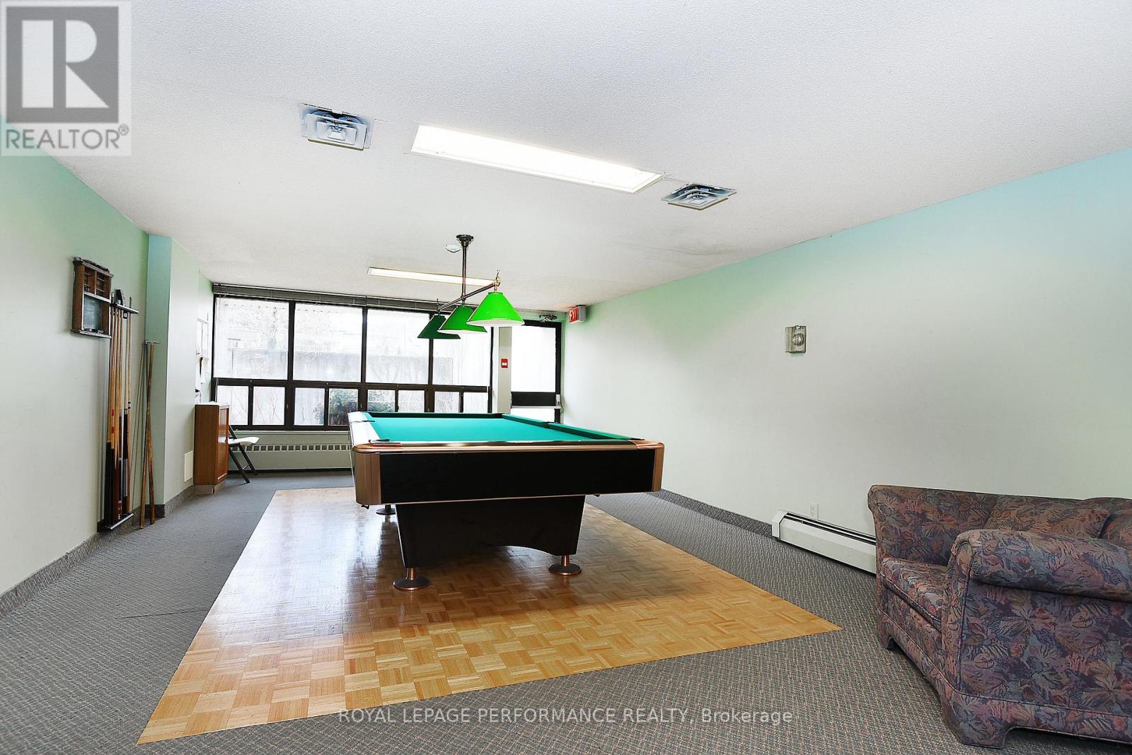 Games area in building - Pool!