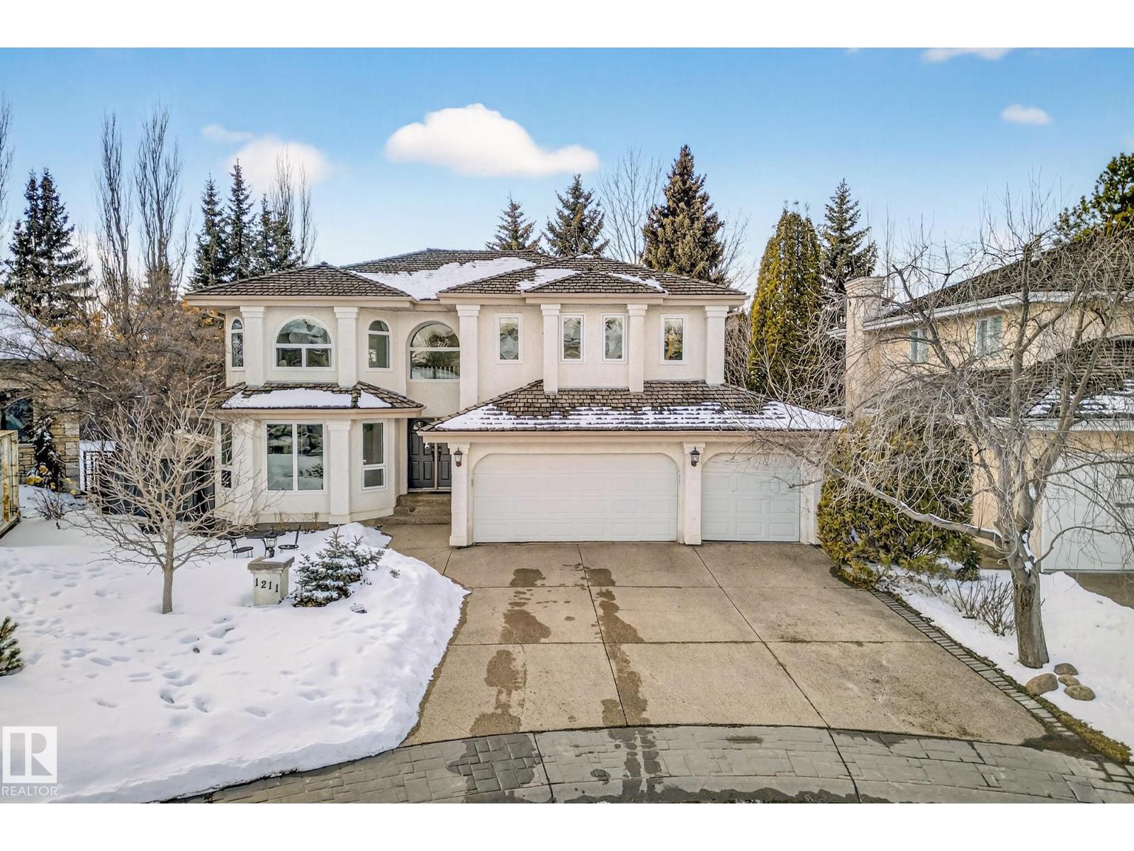 1211 HEWGILL PL NW, Edmonton