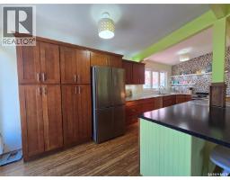 Kitchen - 531 Scott Street, Weyburn, SK S4H1T2 Photo 8