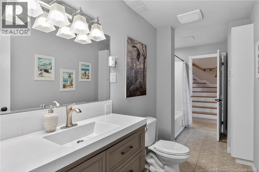 39 GLENWOOD DRIVE - 37