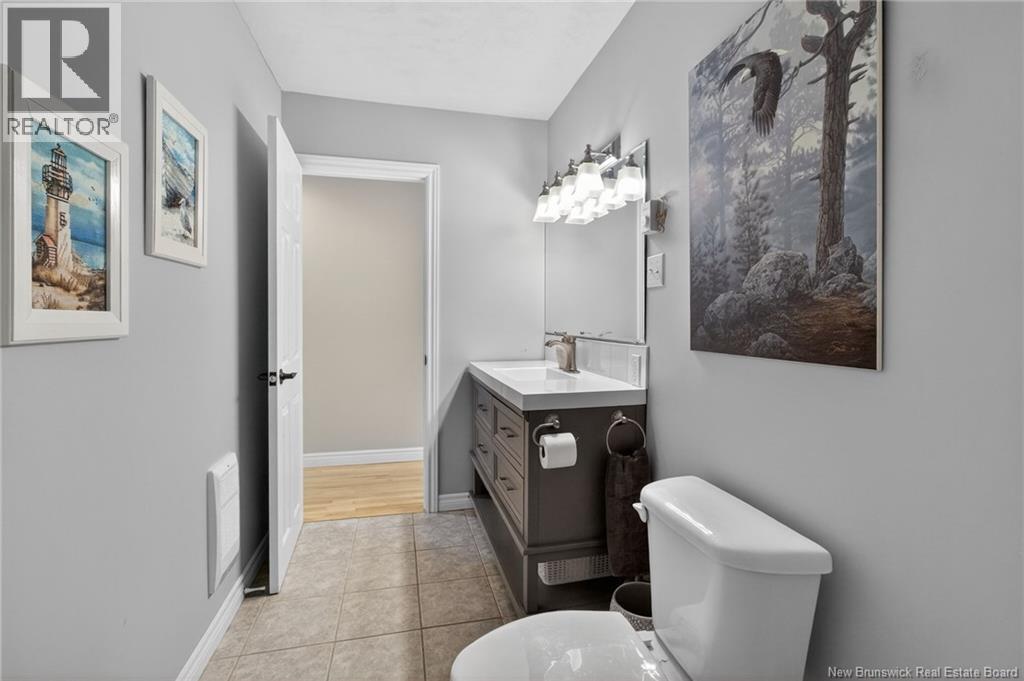 39 GLENWOOD DRIVE - 16