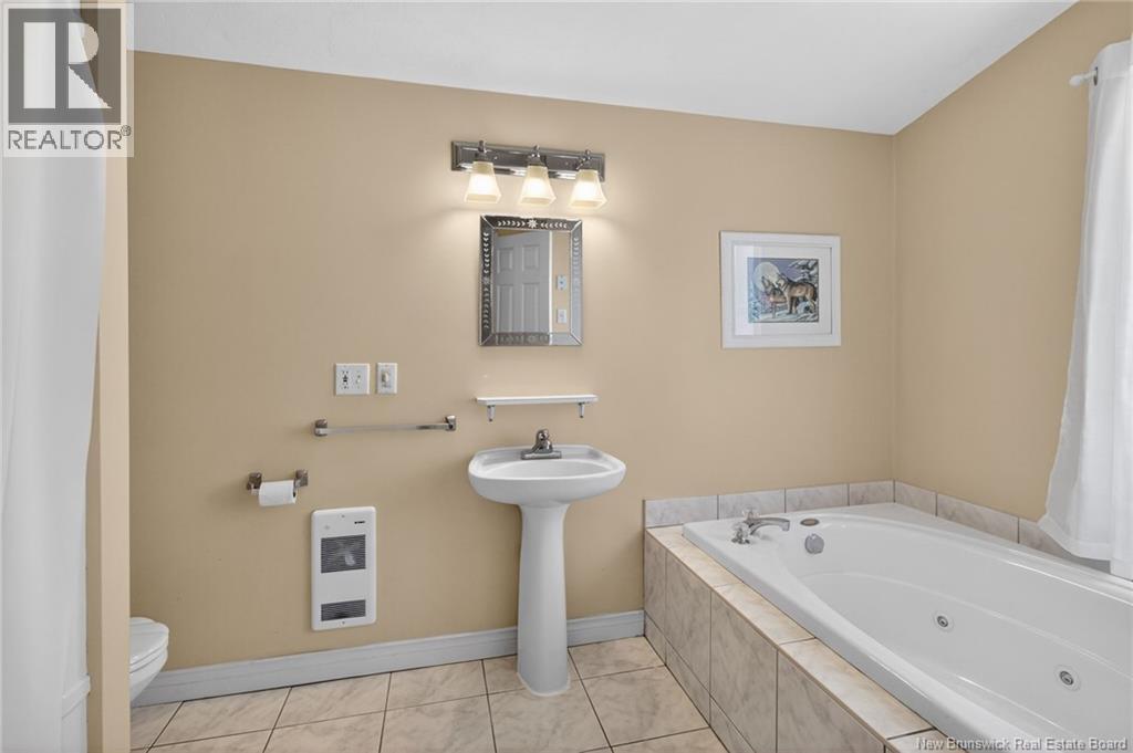 39 GLENWOOD DRIVE - 41