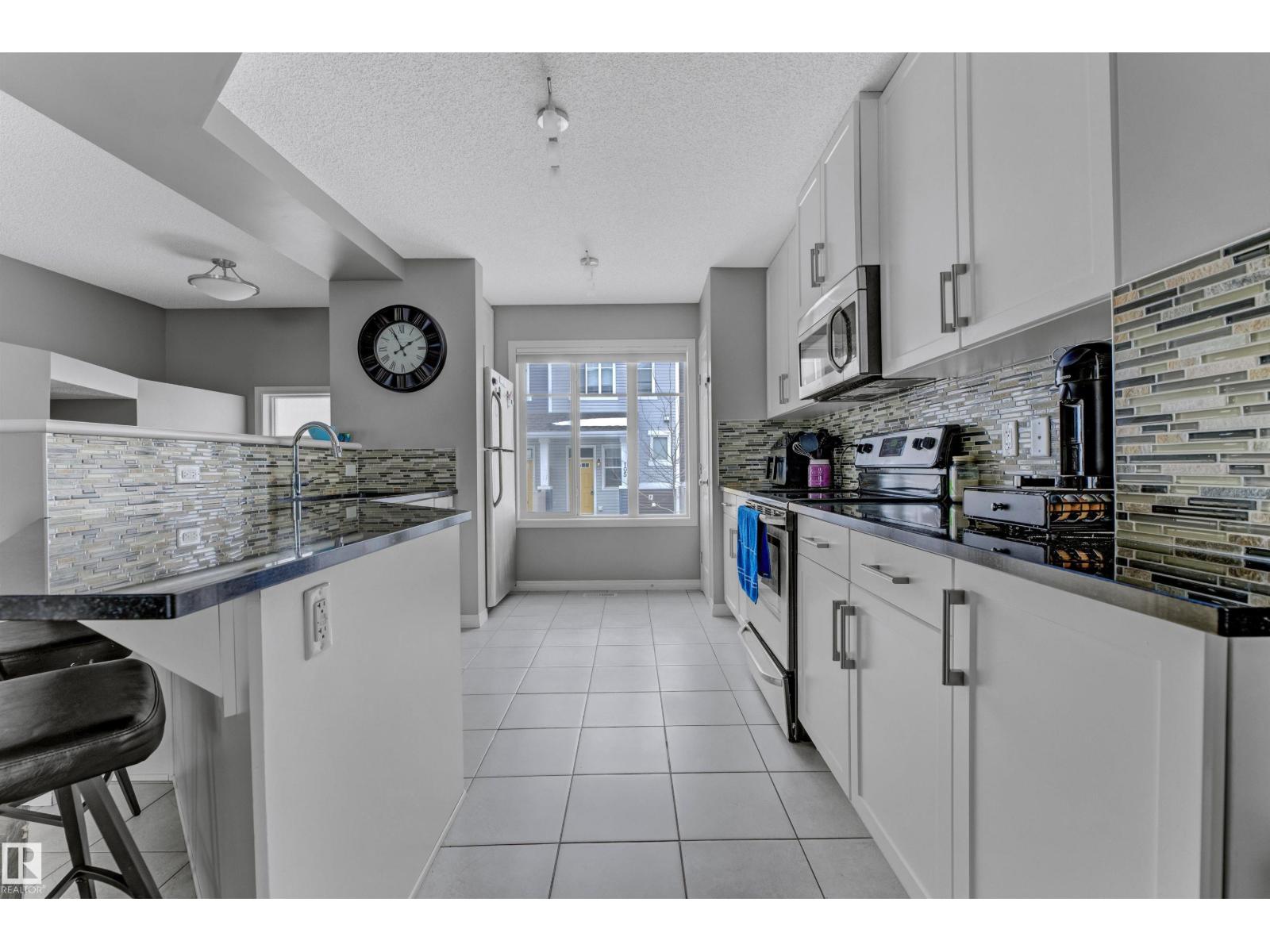 #127 2905 141 ST SW - 24