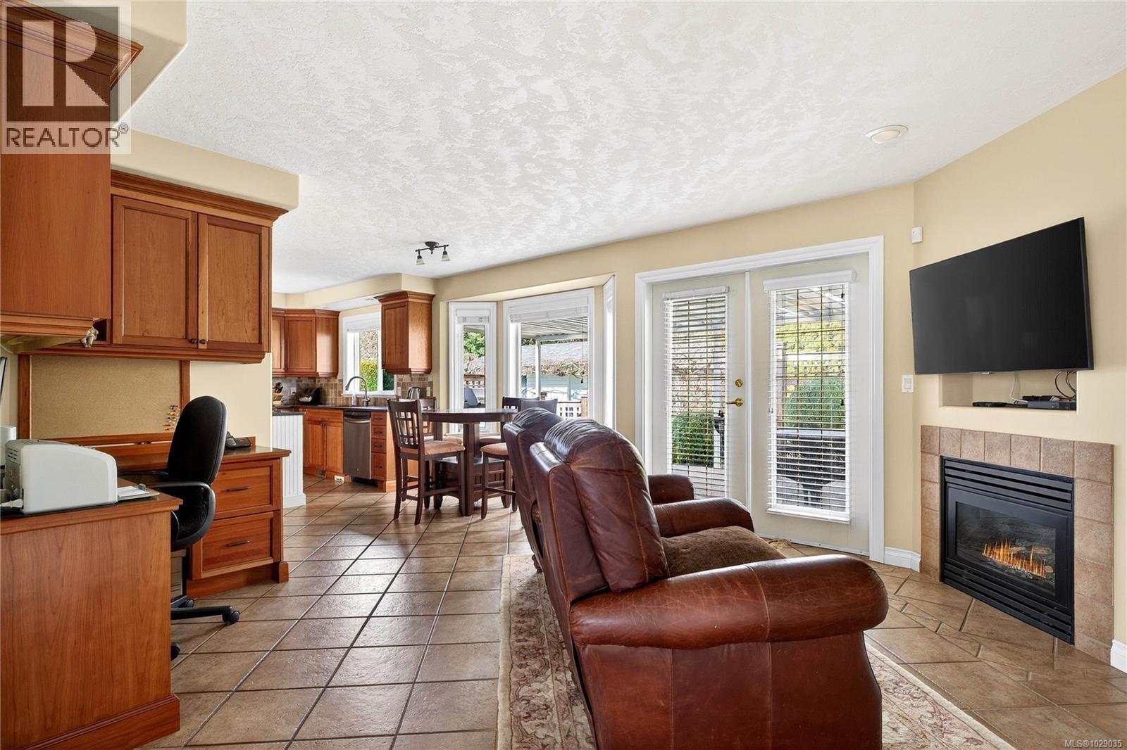  2257 Tarn Place, Duncan