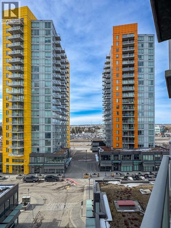 Single Family House for Sale in   Brentwood Common NW Brentwood Calgary 