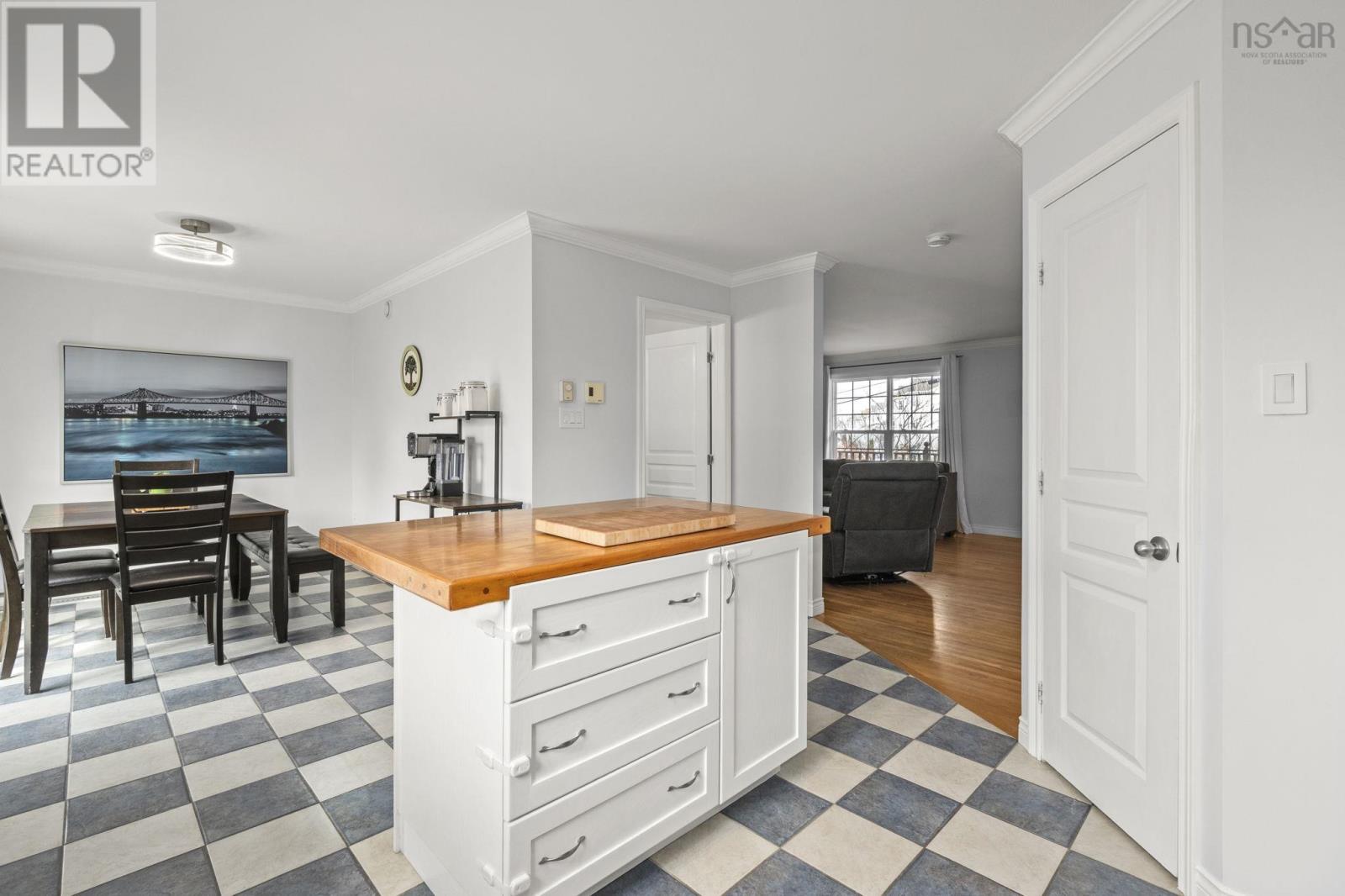 Property 12 of 52 of 99 Brookview Drive