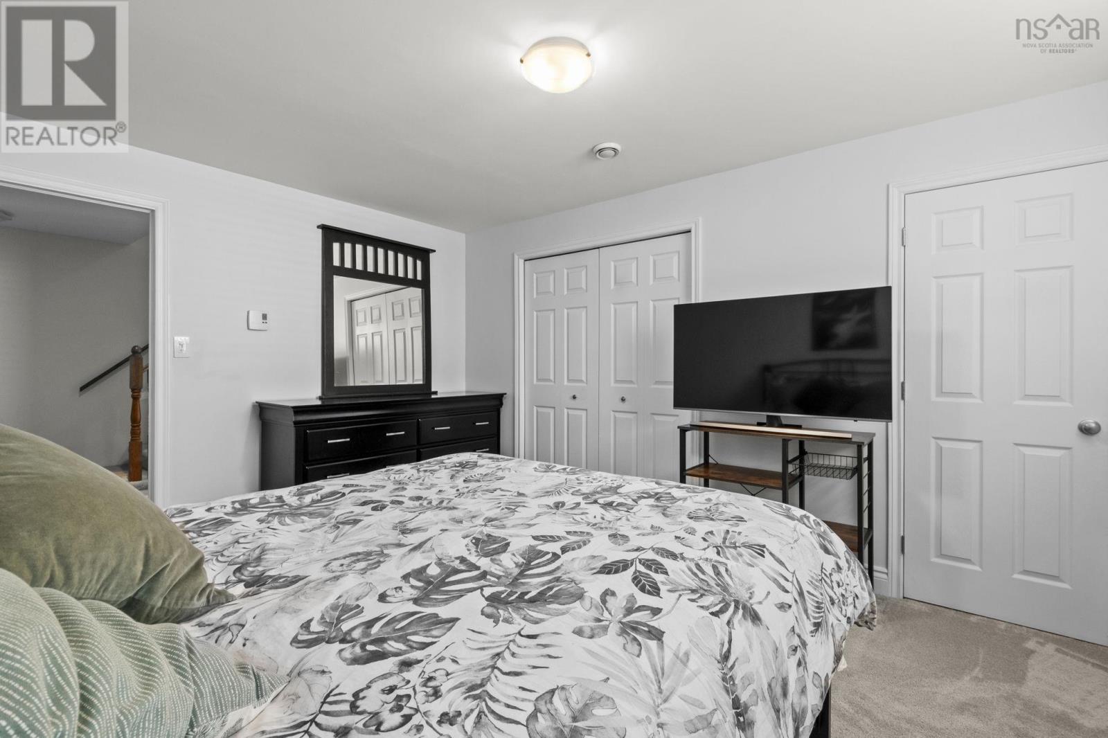 Property 32 of 52 of 99 Brookview Drive