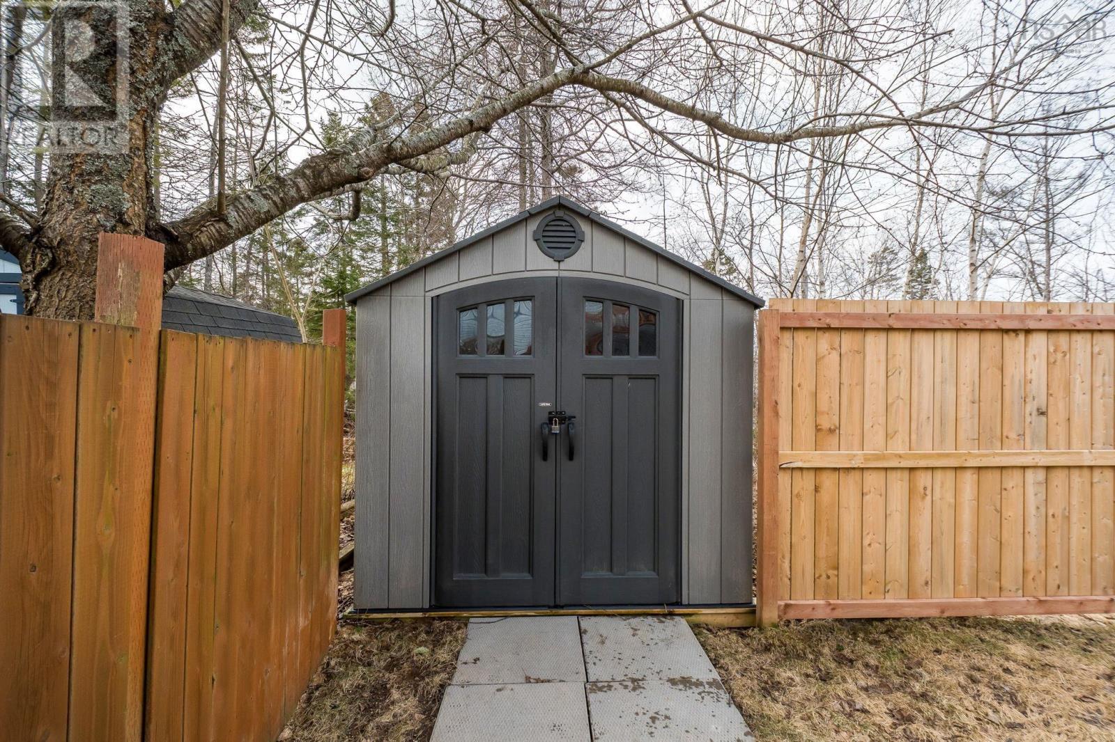 Property 41 of 52 of 99 Brookview Drive