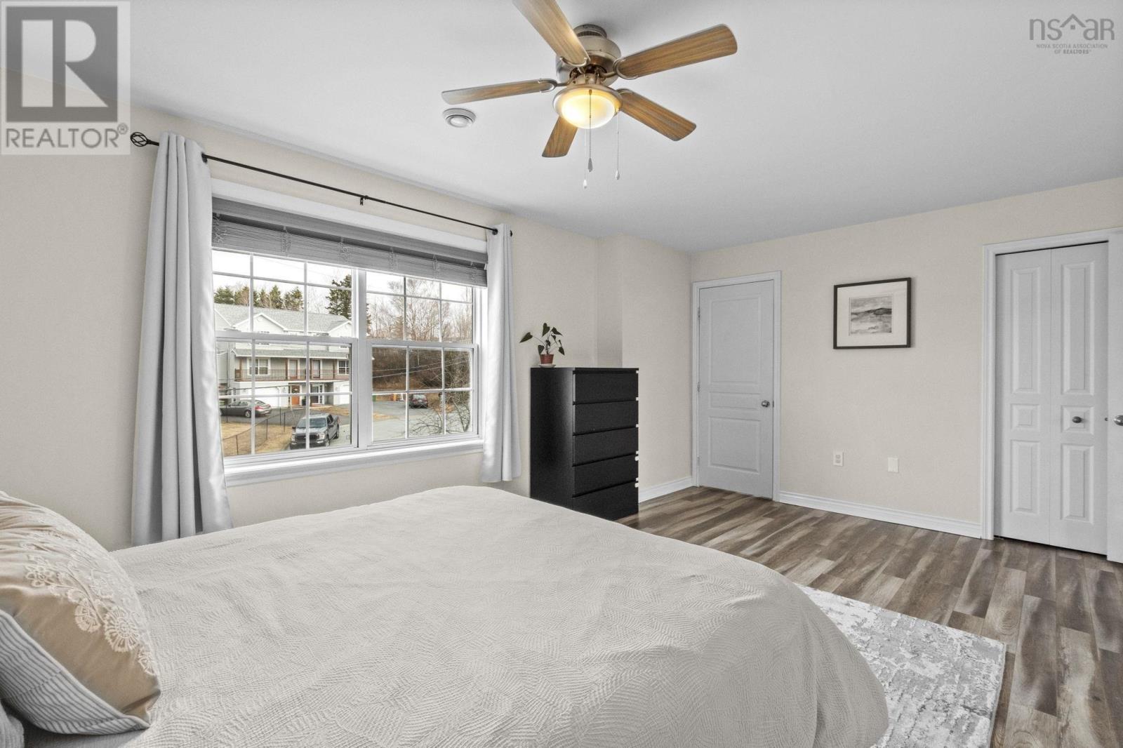 Property 21 of 52 of 99 Brookview Drive