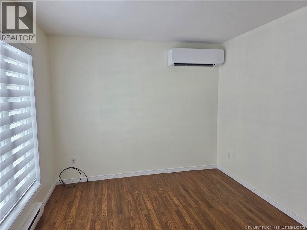 392 RUE DES SAPINS - 12