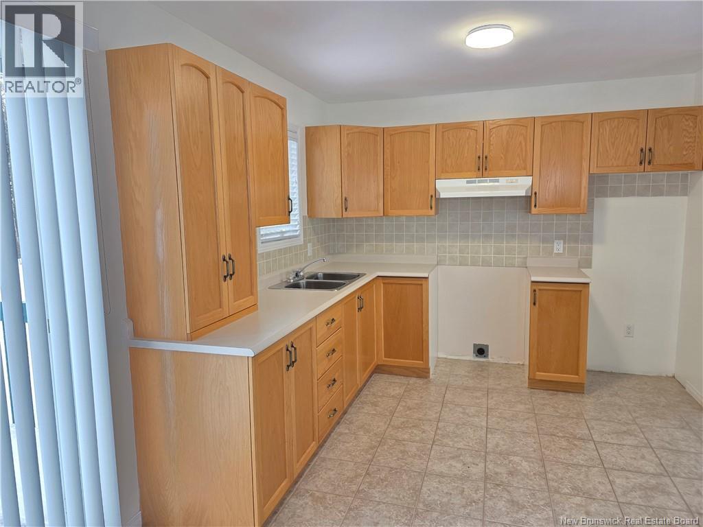 392 RUE DES SAPINS - 8