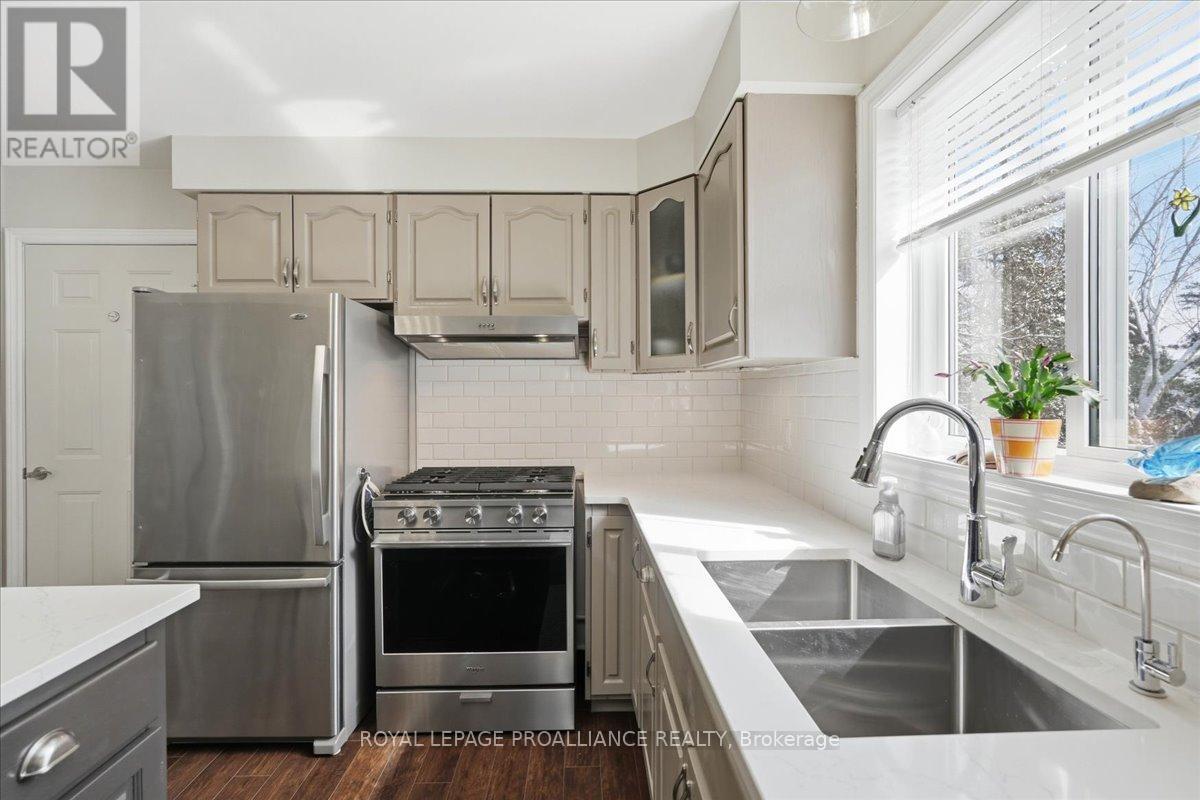 2008 MELROSE ROAD - 19