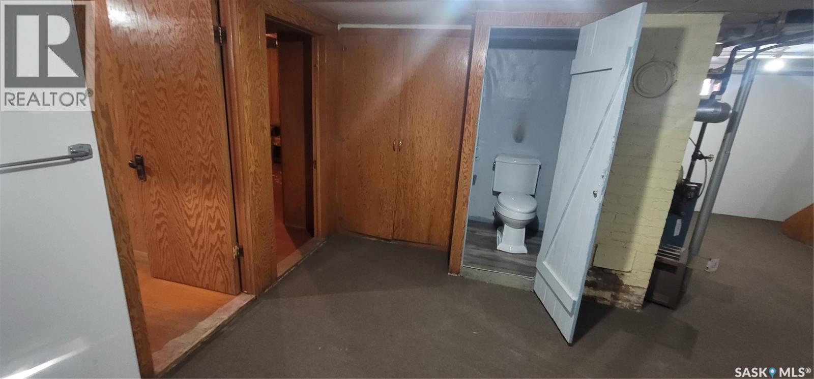 703 MAIN STREET - 21