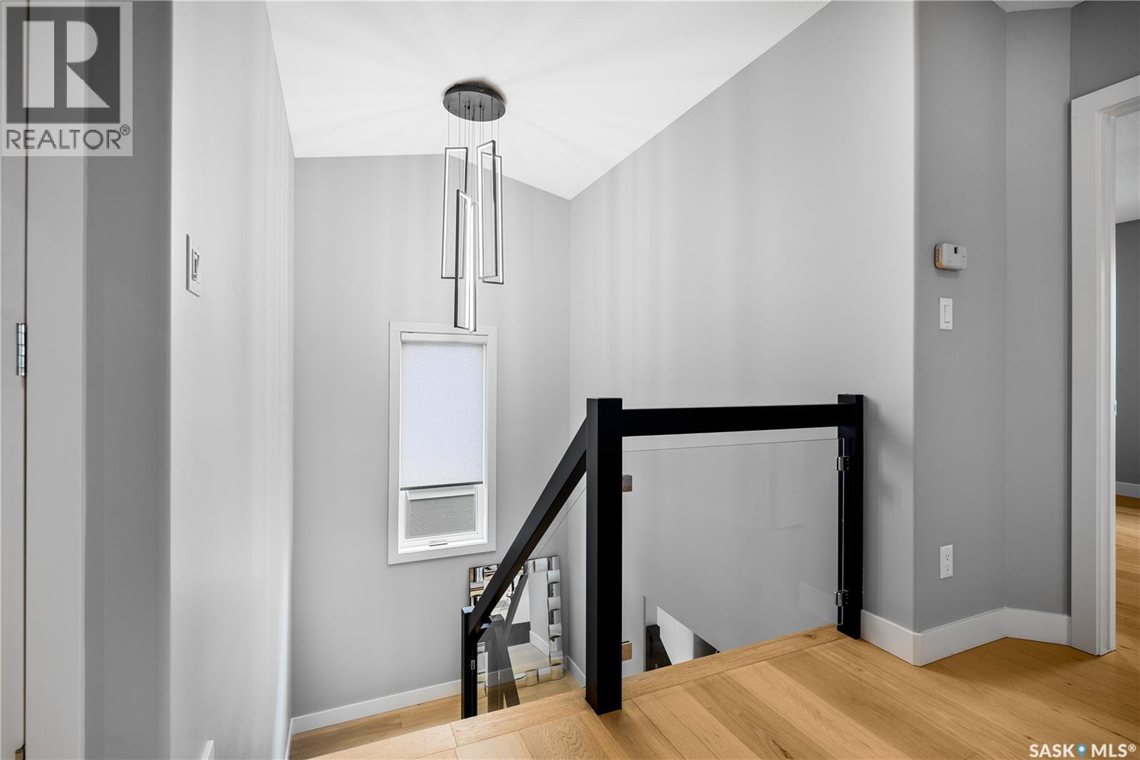 4311 SANDPIPER CRESCENT E - 13