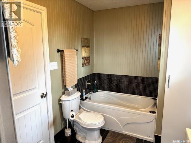 24 HIGHLAND AVENUE - 19