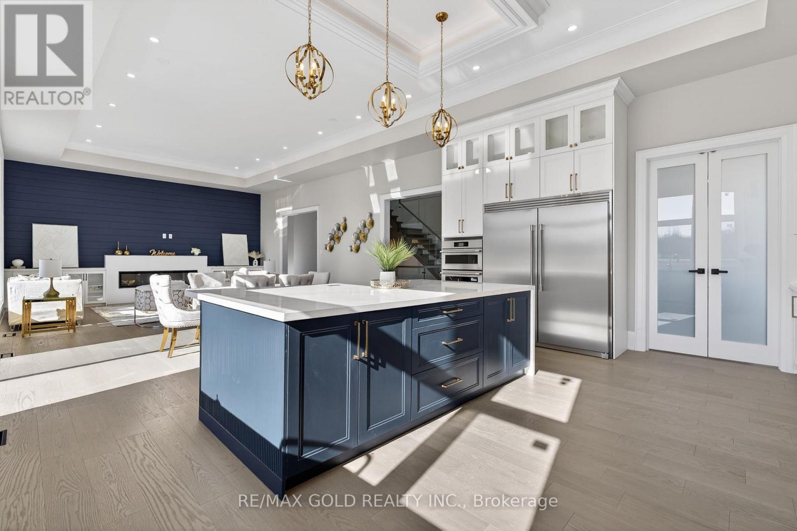 6540 CORONATION ROAD - 16