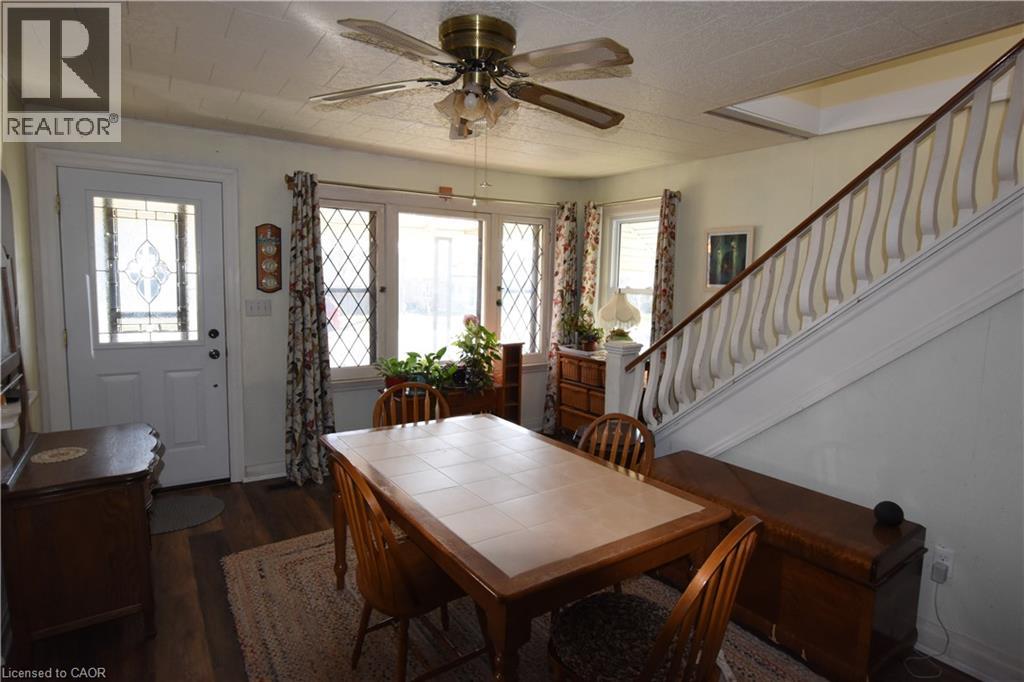 122 BRUCE Street - 10