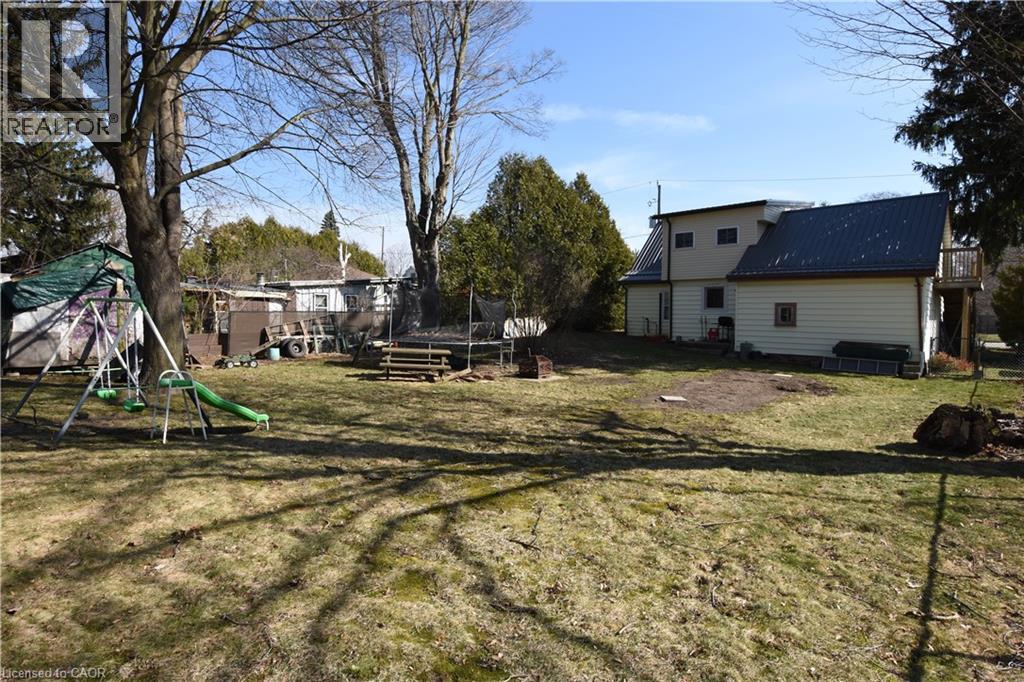 122 BRUCE Street - 25