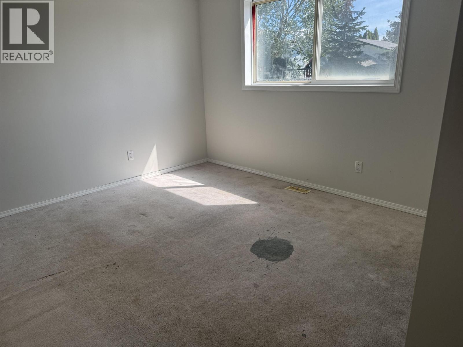 40 MCINTYRE DRIVE - 7