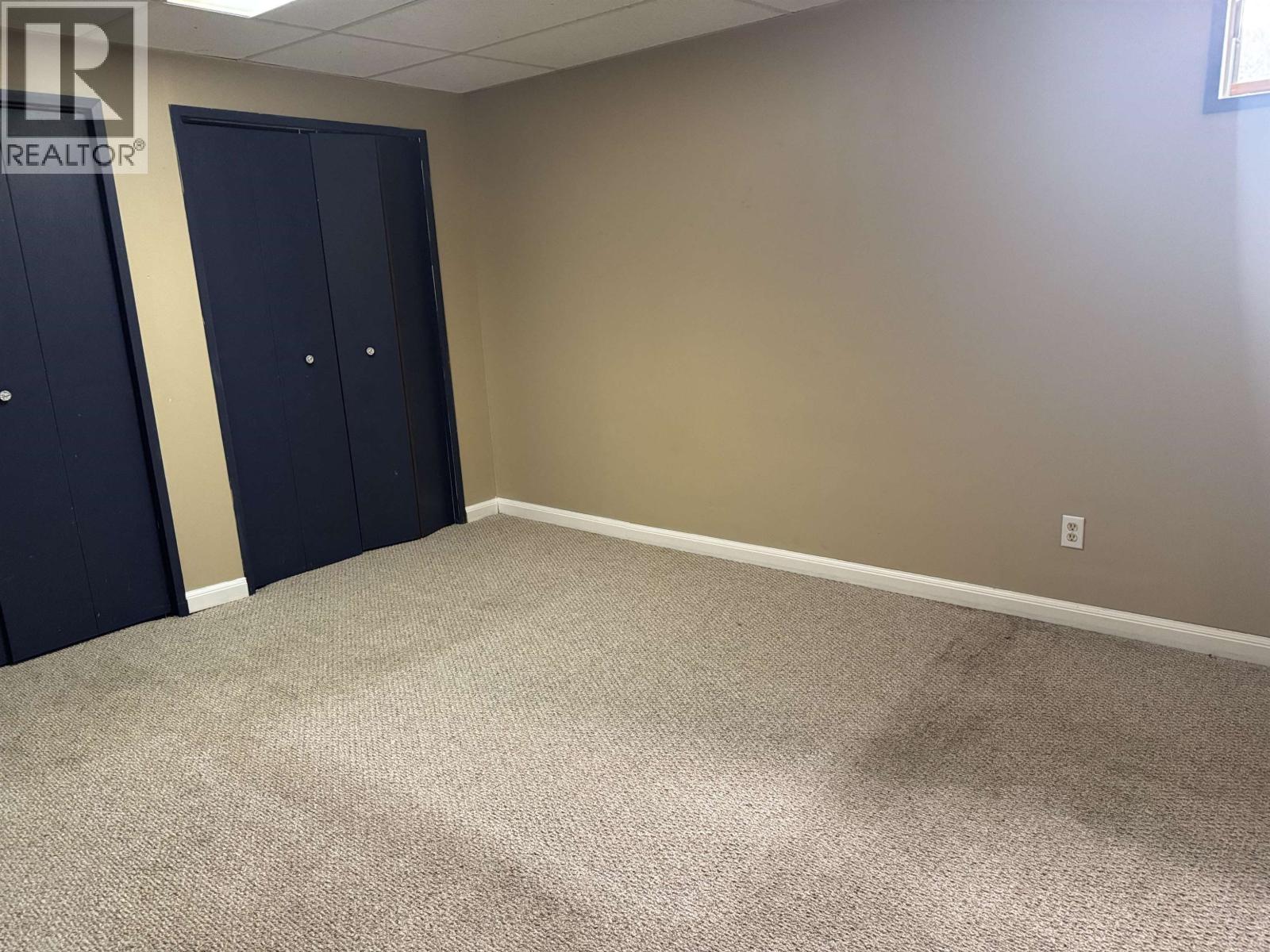 40 MCINTYRE DRIVE - 4