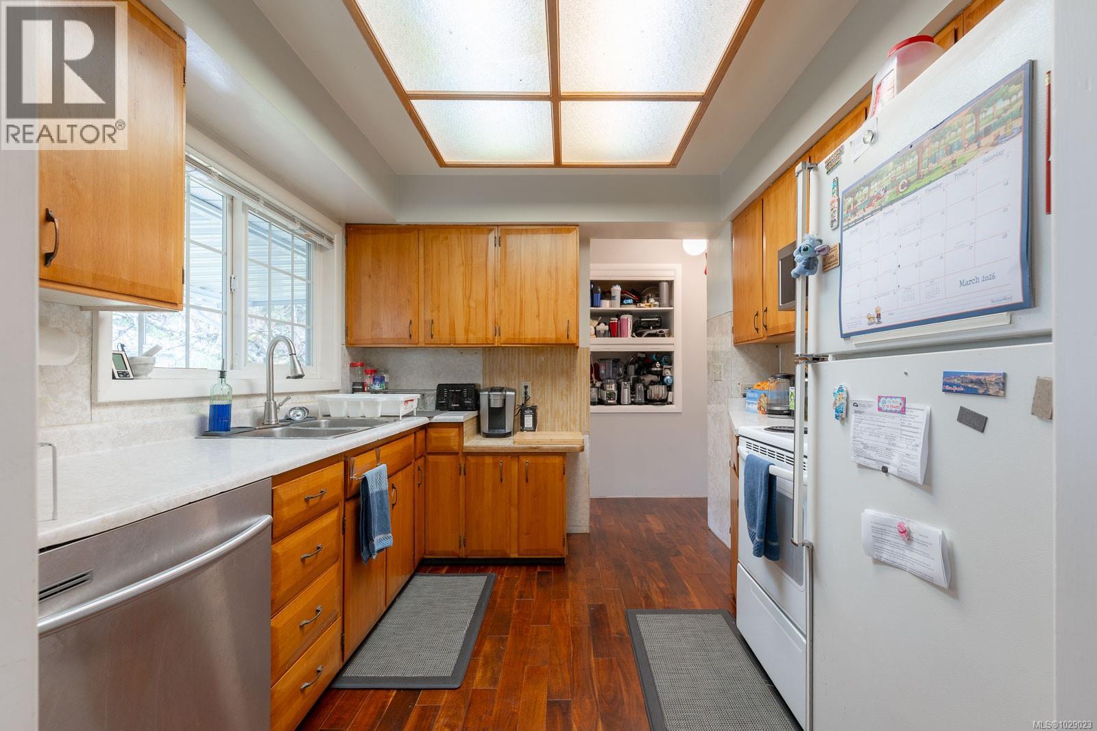 4284 Scott St - 20