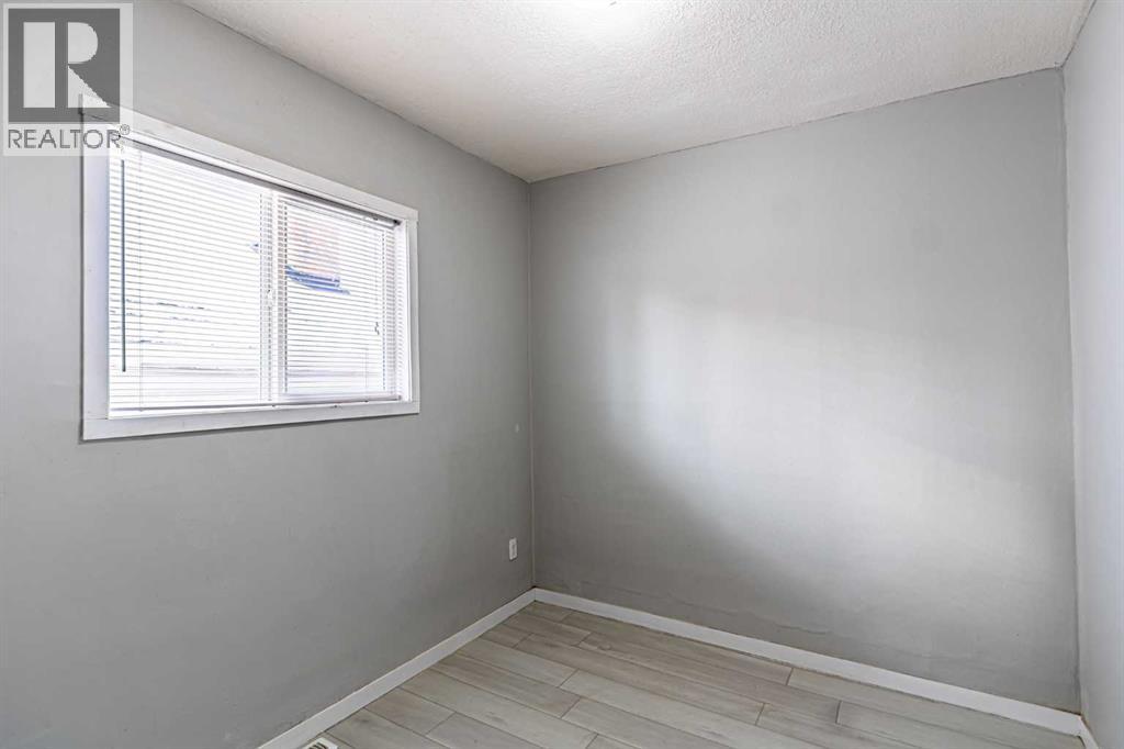 Single Family House Bungalow for Sale in   Avenue NW Sunnyside Calgary 