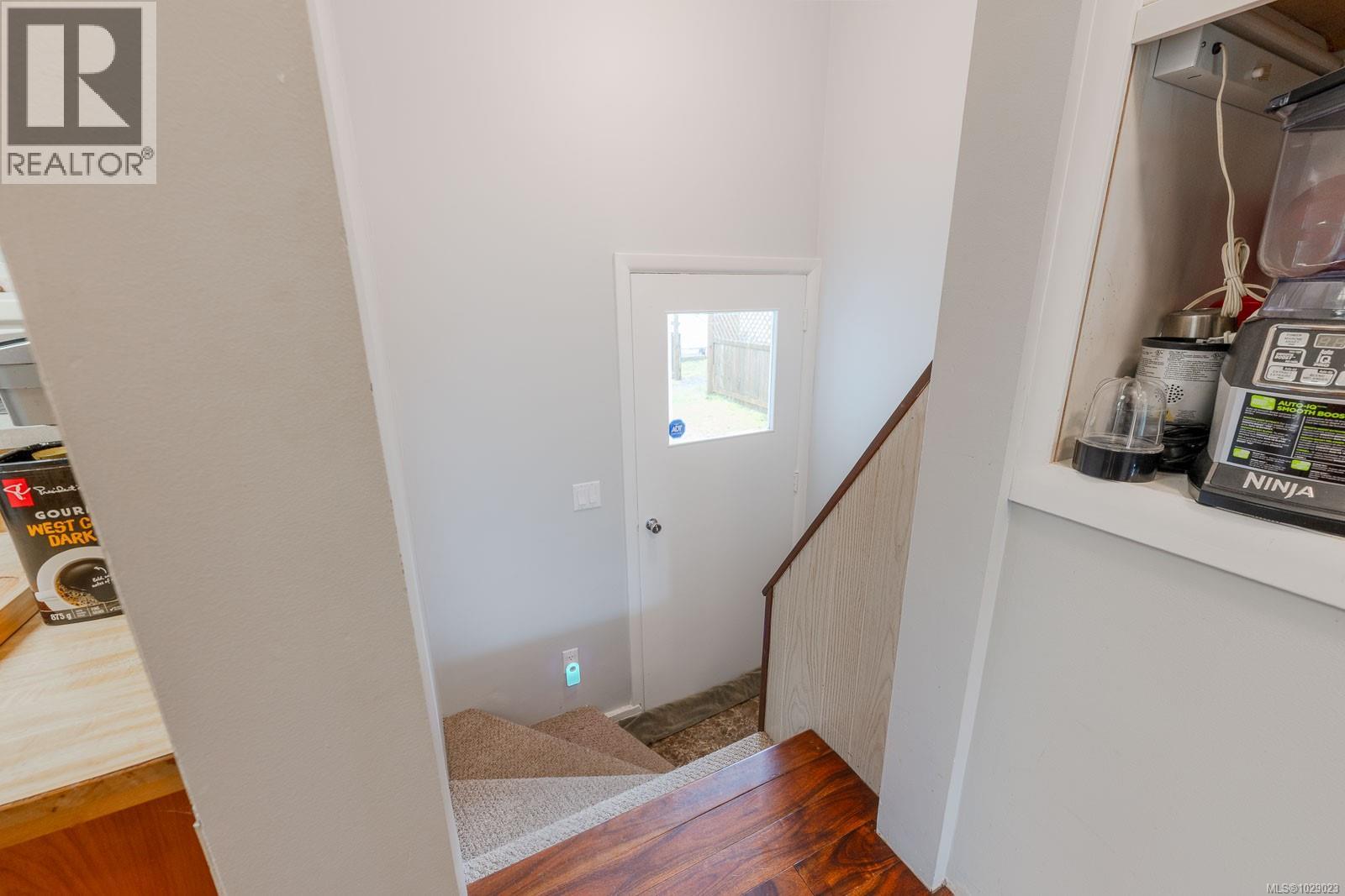 4284 Scott St - 37