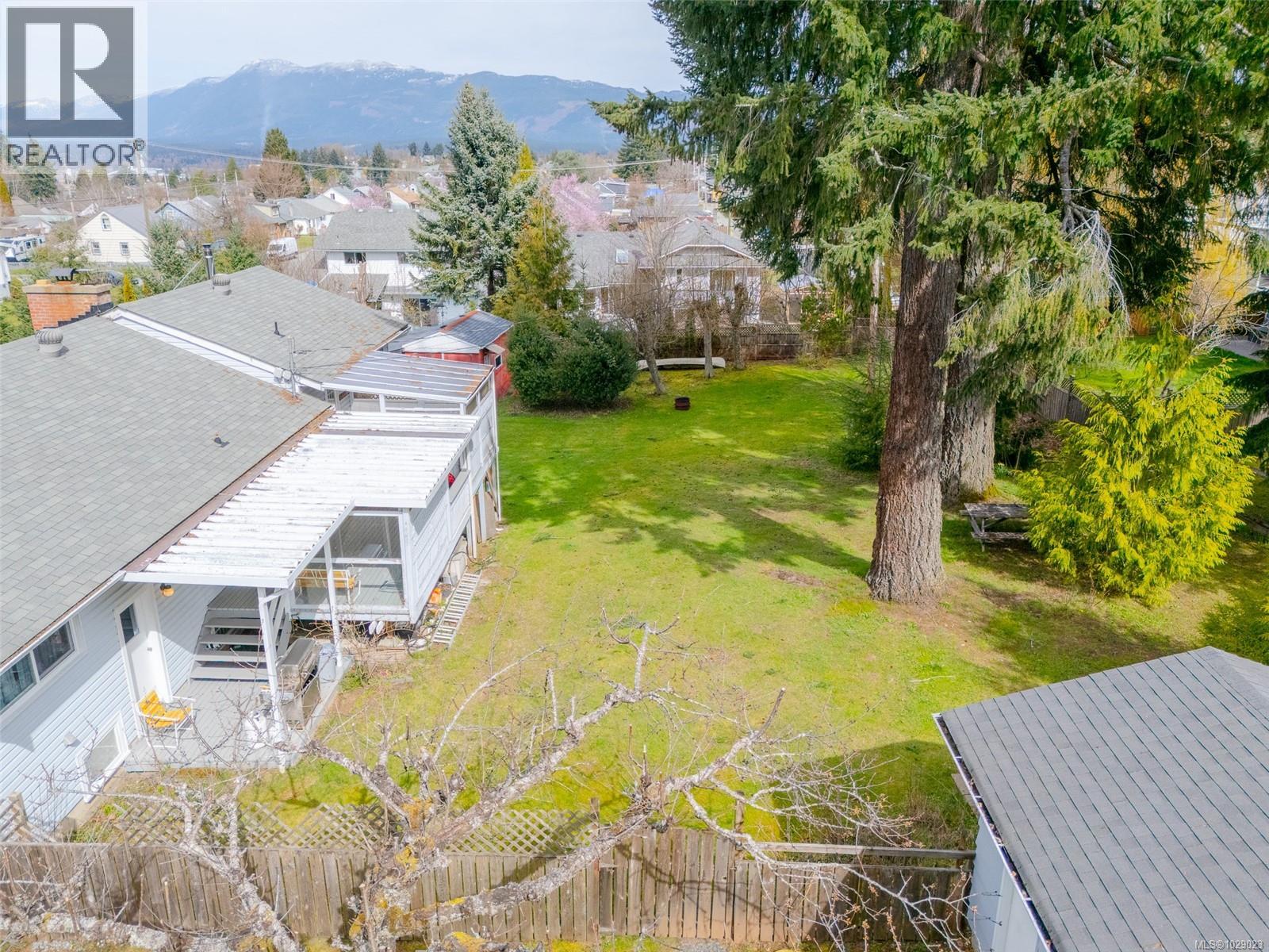 4284 Scott St - 43