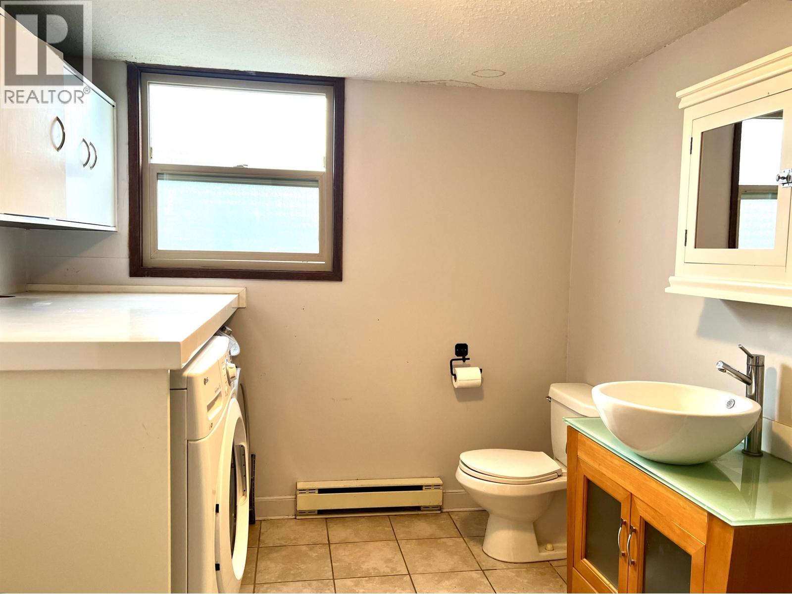 873 POPLAR LANE, Gibsons