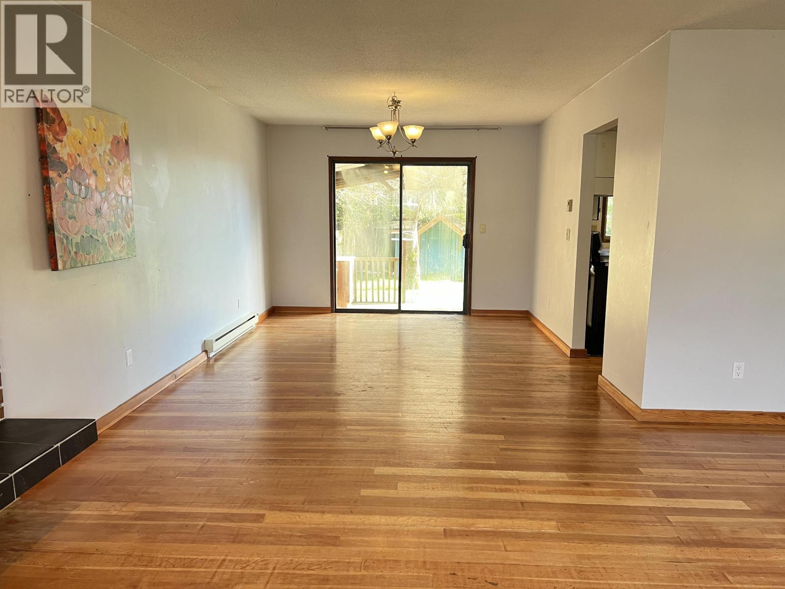 873 POPLAR LANE, Gibsons