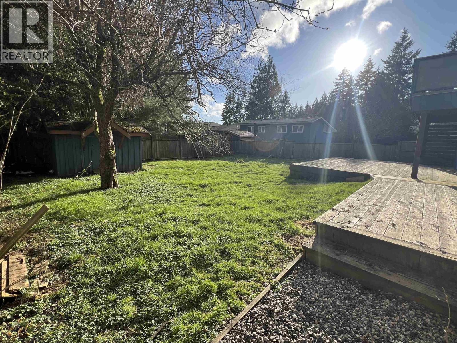 873 POPLAR LANE, Gibsons